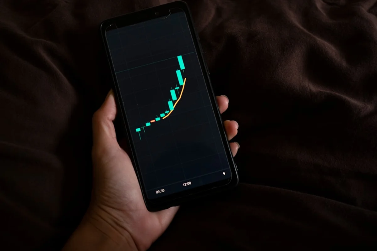 スマートリングで睡眠の質を改善する方法｜睡眠分析の活用術